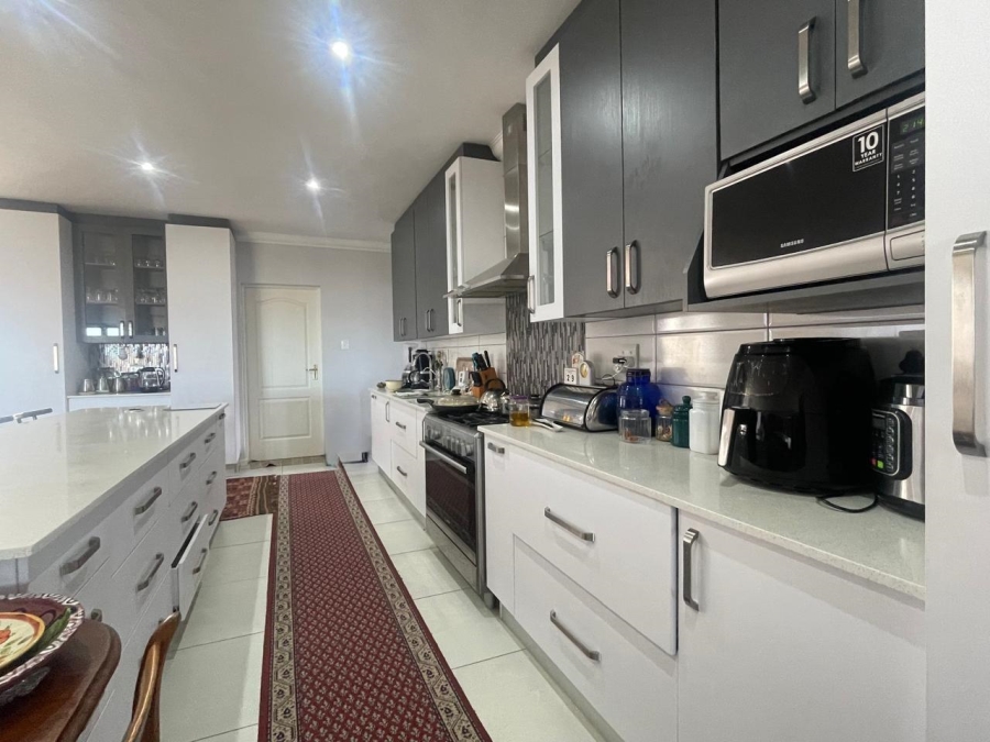 3 Bedroom Property for Sale in Monte Christo Western Cape